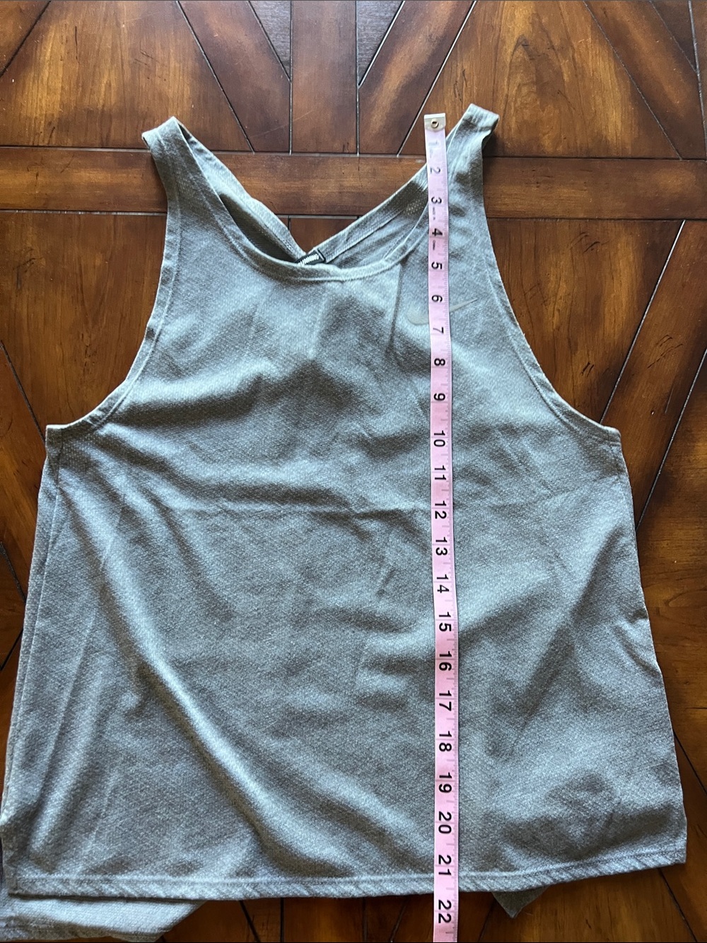 Nike Gray Scoop open Back Tank Top - Picture 5 of 8